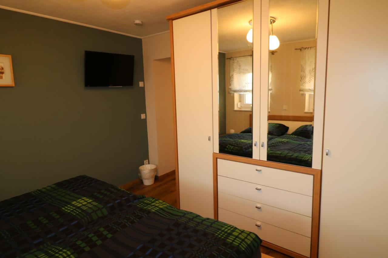Ferienwohnung Am Pfaffenderbach Ralingen Bagian luar foto