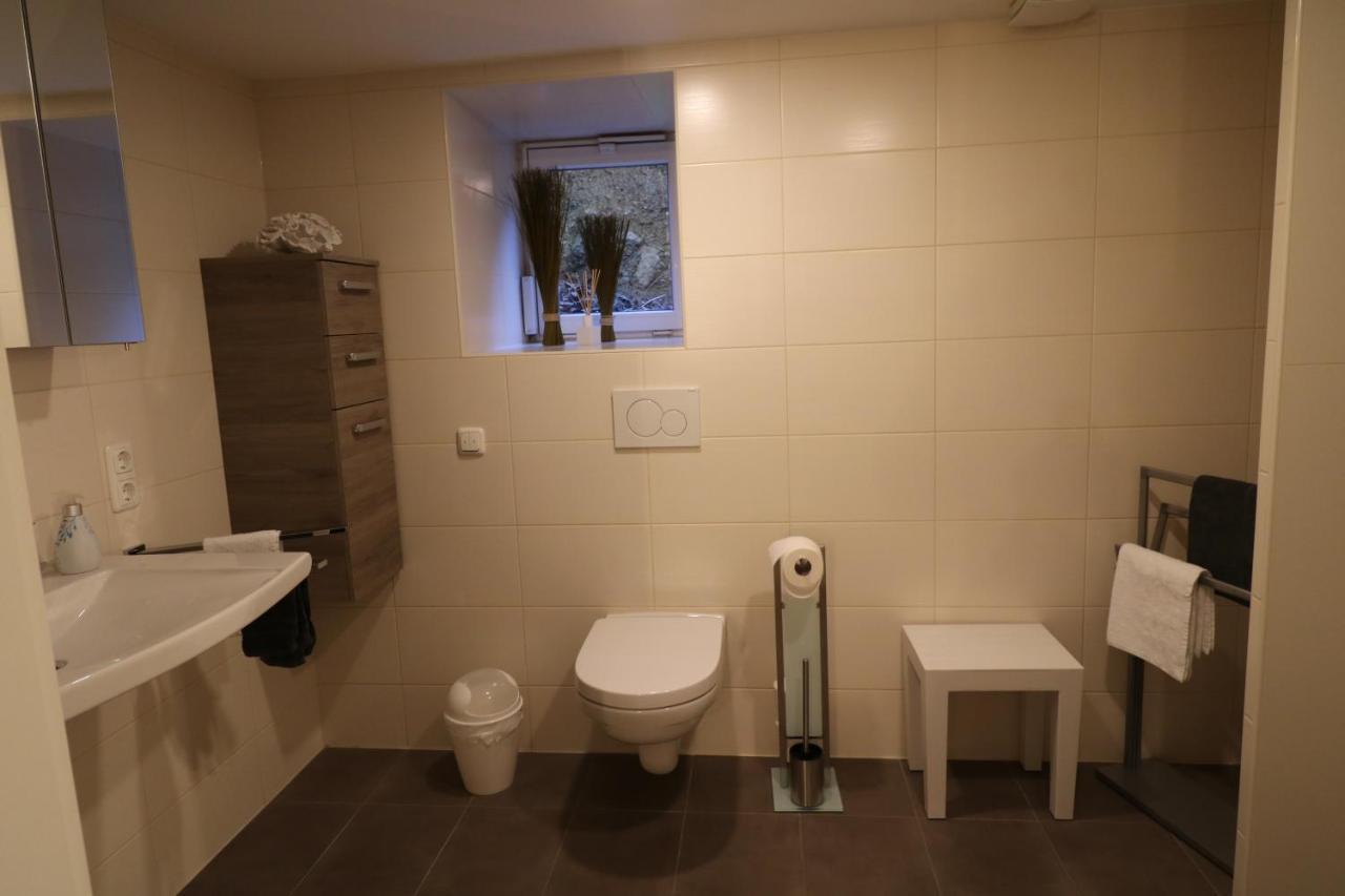 Ferienwohnung Am Pfaffenderbach Ralingen Bagian luar foto